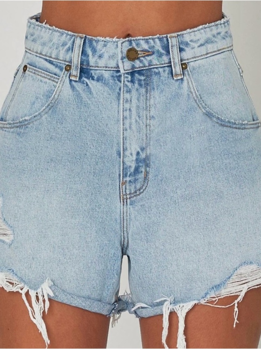 Rolla’s Mirage High Rise Loose Fit Light Wash Denim Shorts | Size 25